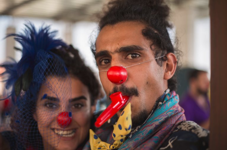 Two Clown Me In performers